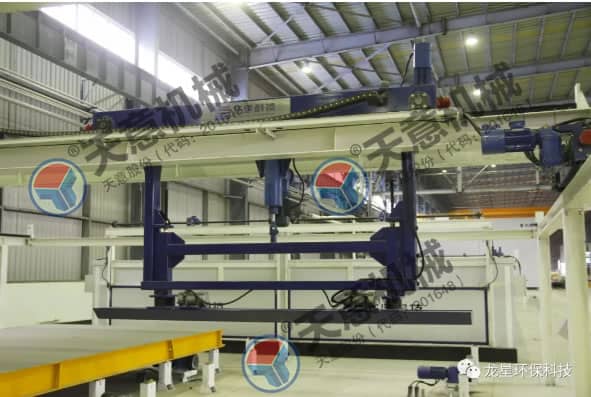 熱烈祝賀天意機(jī)械與龍星科技PC構(gòu)件生產(chǎn)線順利交接！